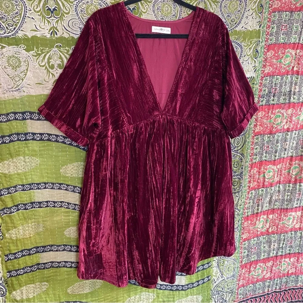 Natural Life Maroon Stella V-Neckline Crushed Velvet Boho Mini Dress Size Large - Picture 6 of 14